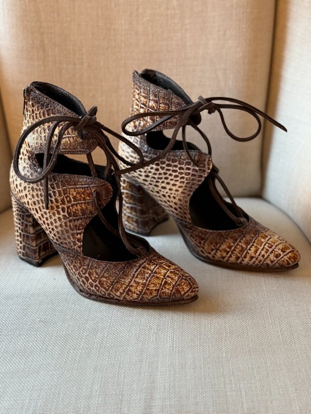 FREEBIRD by Steven Joyce Croc Leather Lace Up Heels Booties Size 9